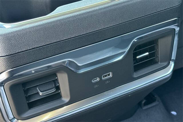 2025 GMC Sierra 1500