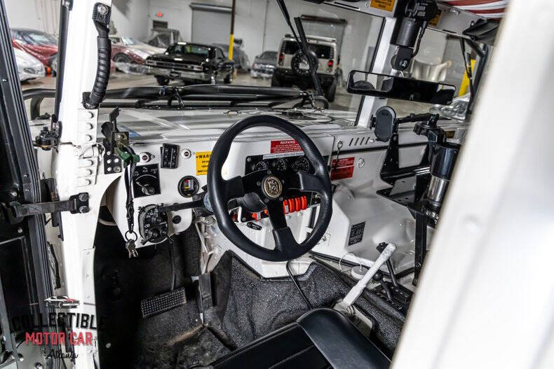 2006 AM General Humvee M1097R1