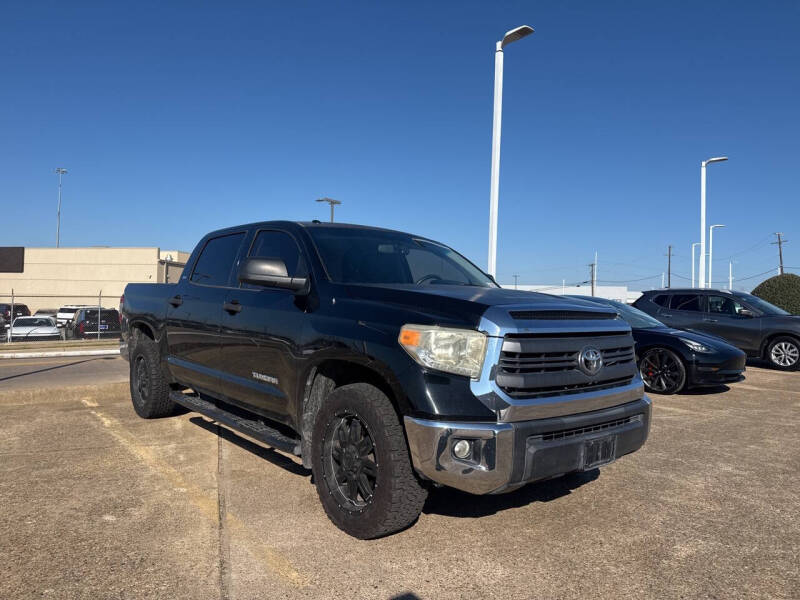 2014 Toyota Tundra SR5