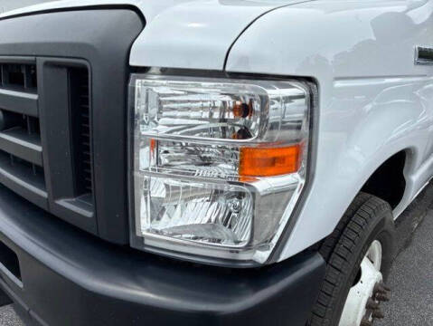 2024 Ford E-Series