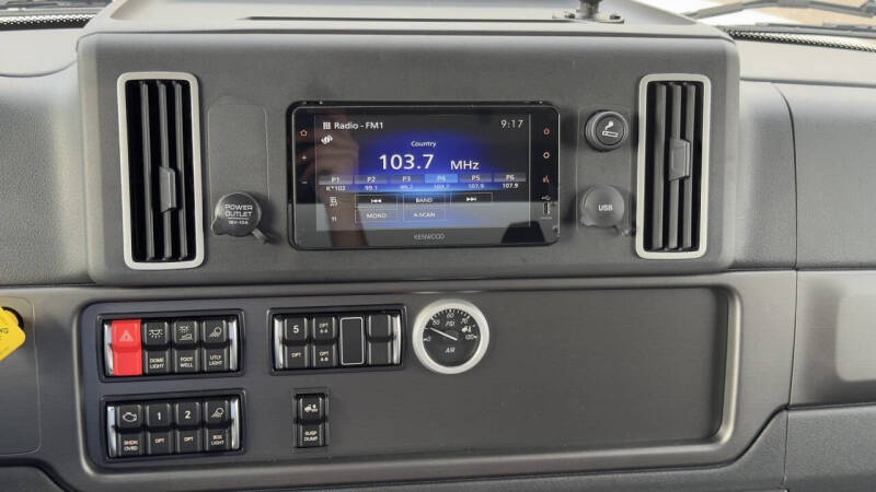 2026 Freightliner M2 106