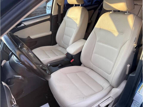 2017 Volkswagen Jetta 1.4T SE