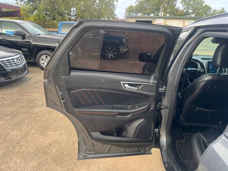 2021 Ford Edge ST-Line