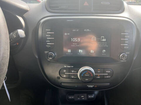2018 Kia Soul +
