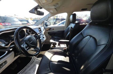 2018 Chrysler Pacifica Touring L
