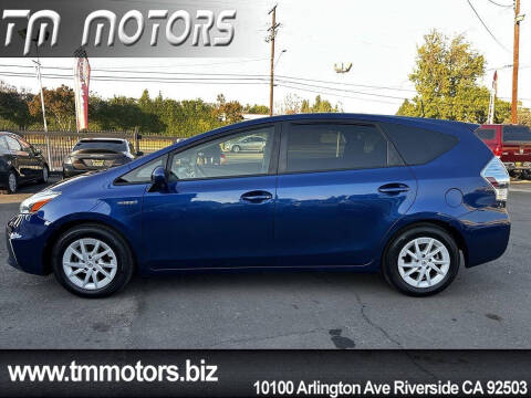 2013 Toyota Prius v Three