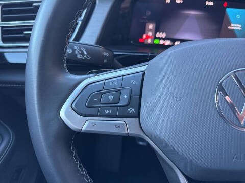 2024 Volkswagen Atlas Cross Sport SE