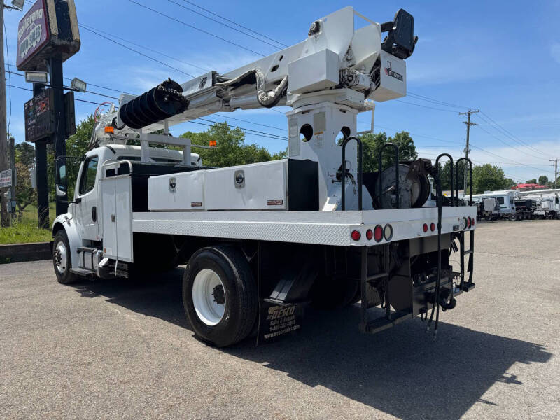 2014 Freightliner M2 106