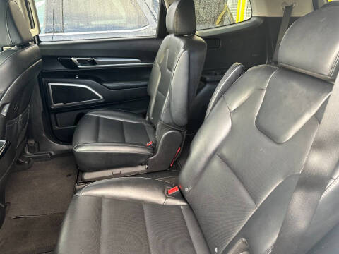 2022 Kia Telluride S