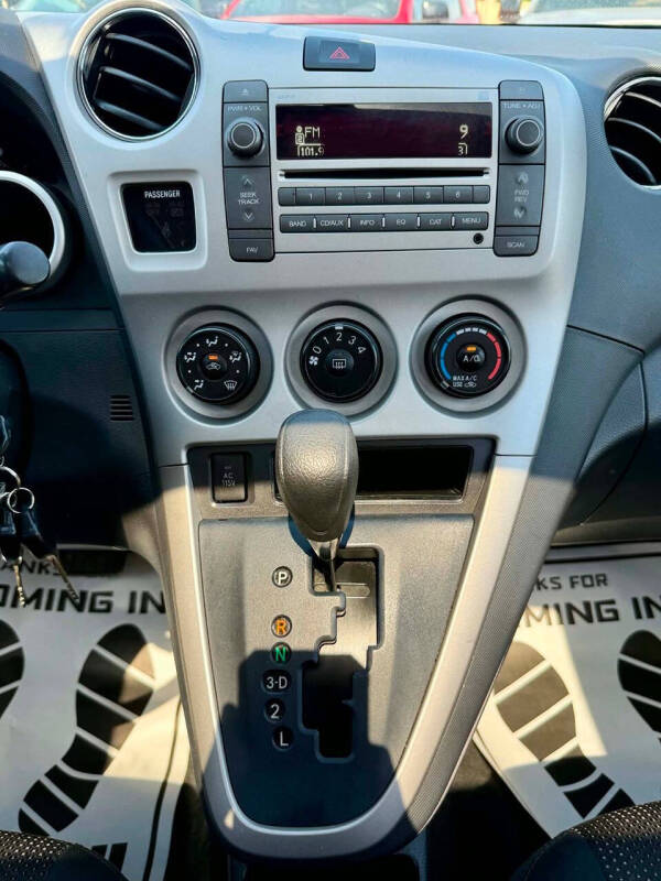 2009 Pontiac Vibe AWD