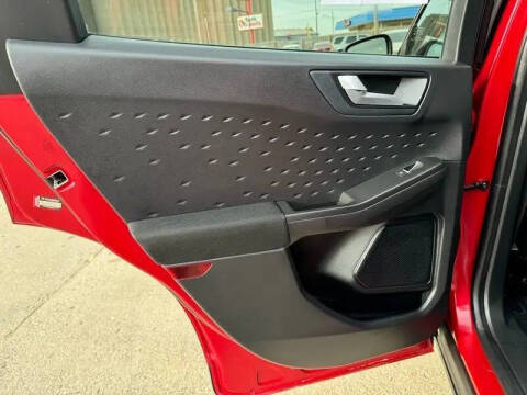 2020 Ford Escape SE