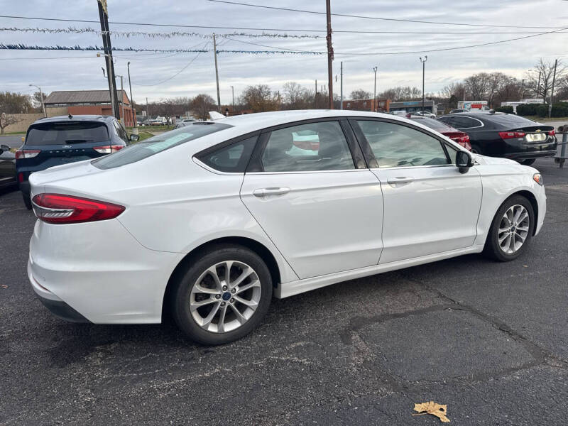 2019 Ford Fusion SE