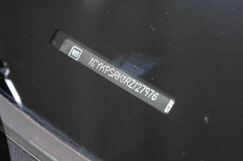 2024 Cadillac LYRIQ Luxury 3