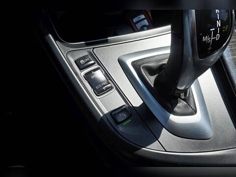 2018 BMW 3 Series 330i