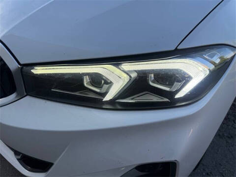 2024 BMW 3 Series 330i xDrive