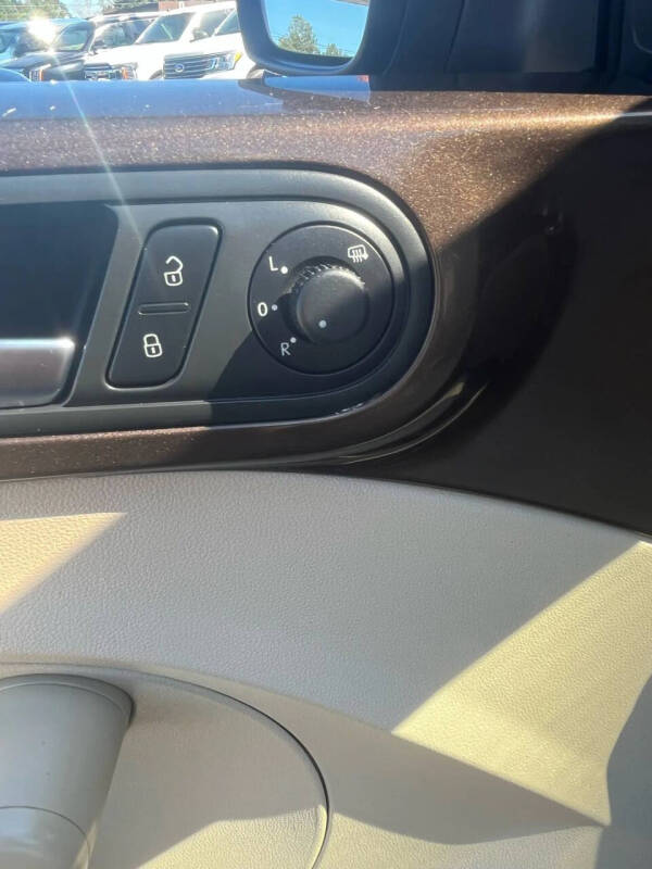 2013 Volkswagen Beetle Convertible