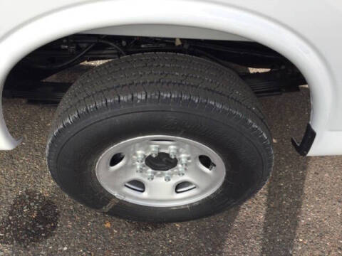 2025 Chevrolet Express 3500