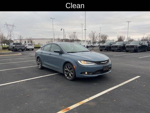 2015 Chrysler 200 S