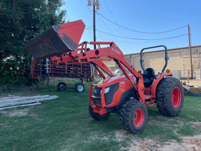 2016 Kubota MX5200 for sale at Circle B Sales in Pittsburg TX