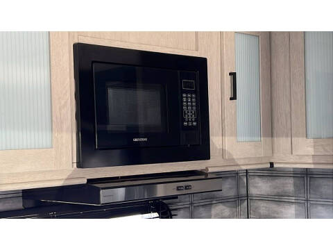 2023 Forest River 27RK