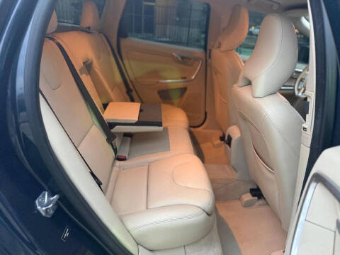 2015 Volvo XC60 T5 Drive-E Premier