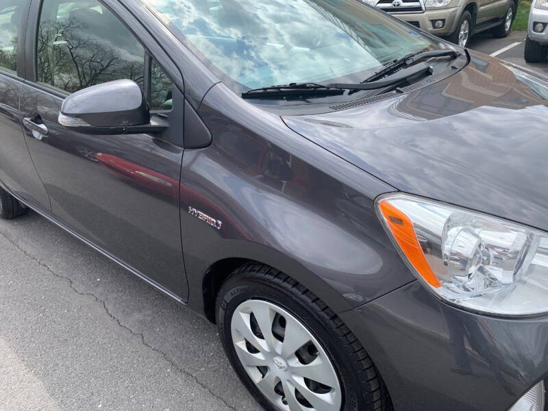 2012 Toyota Prius c Two