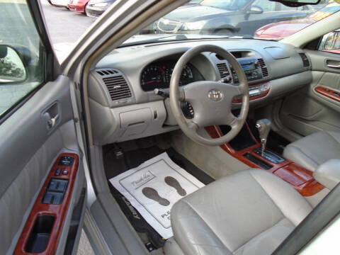 2003 Toyota Camry XLE
