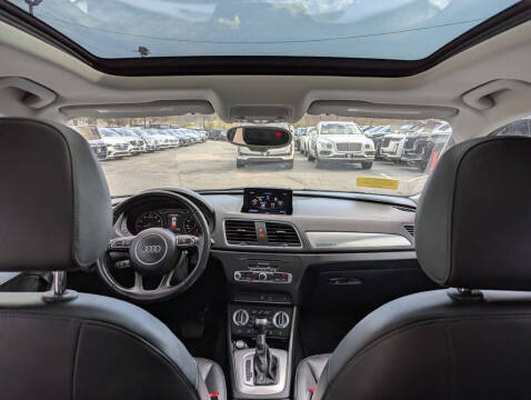2015 Audi Q3 2.0T quattro Premium Plus