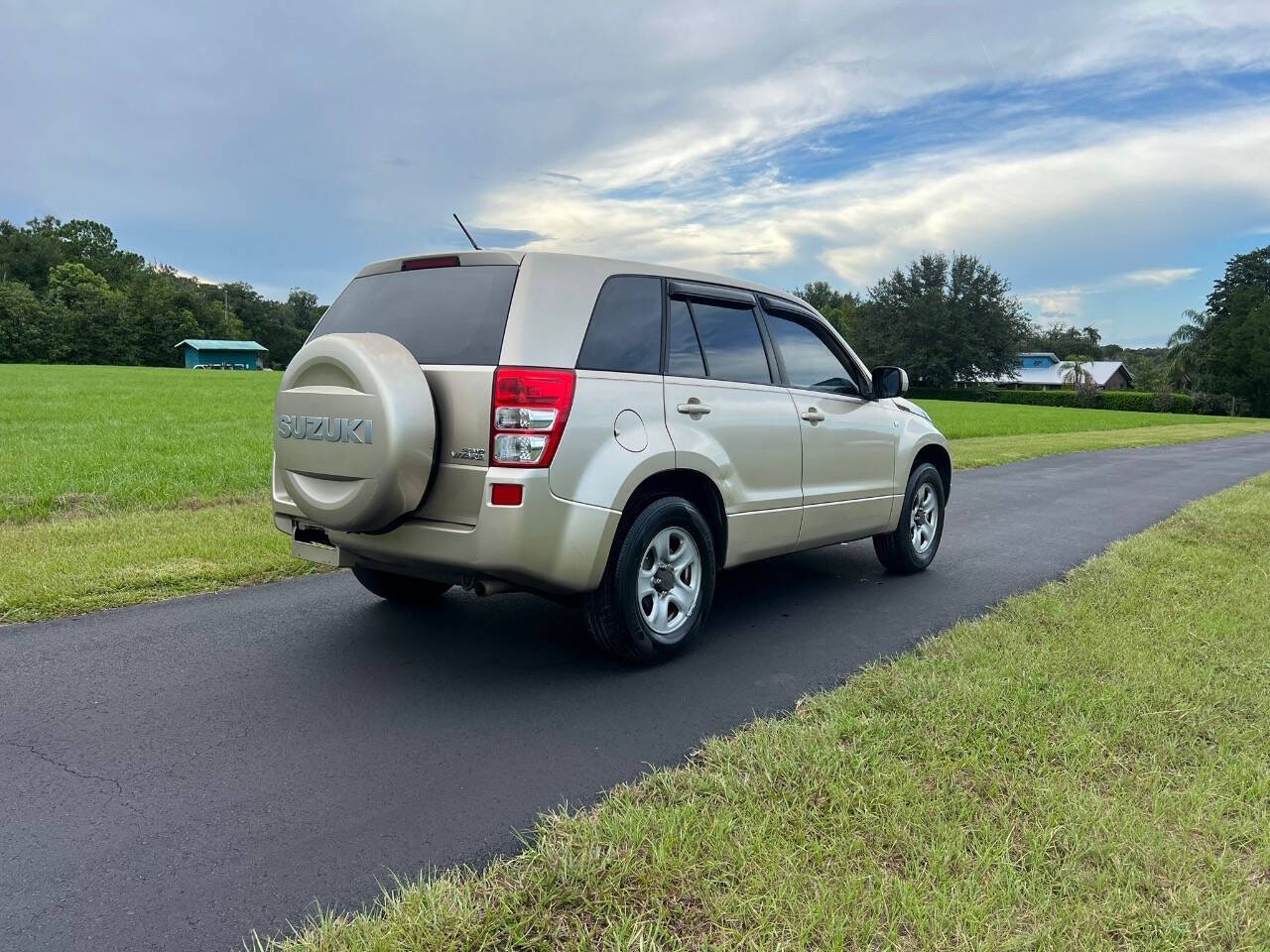 2007 Suzuki Grand Vitara for sale at SOUTHERN AUTO WHOLESALERS in Deland, FL