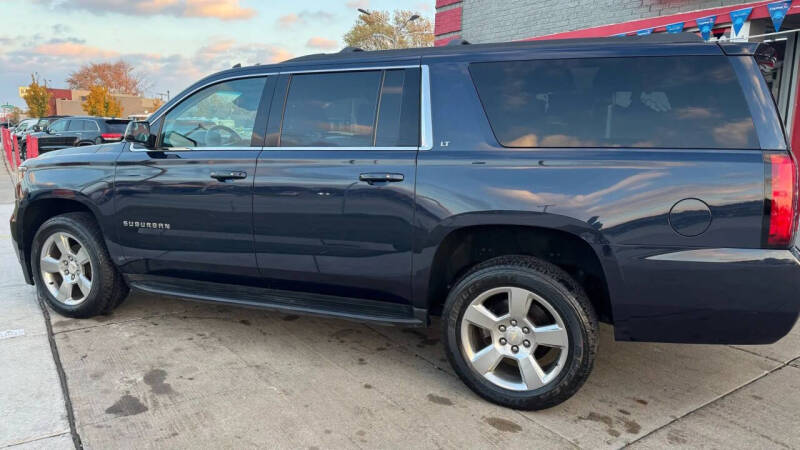 2019 Chevrolet Suburban LT