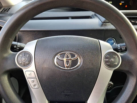 2013 Toyota Prius c Three
