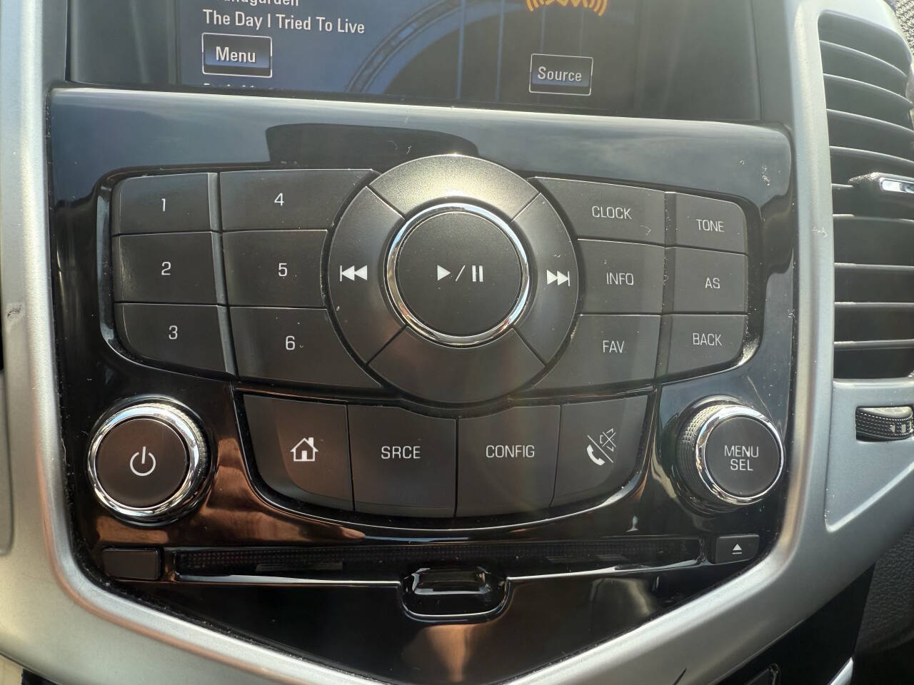 2014 Chevrolet Cruze photo 16