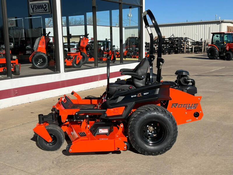 Bad Boy Rogue RD 72