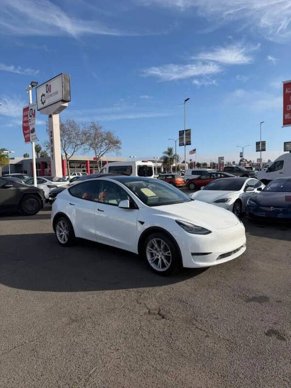 2022 Tesla Model Y Long Range