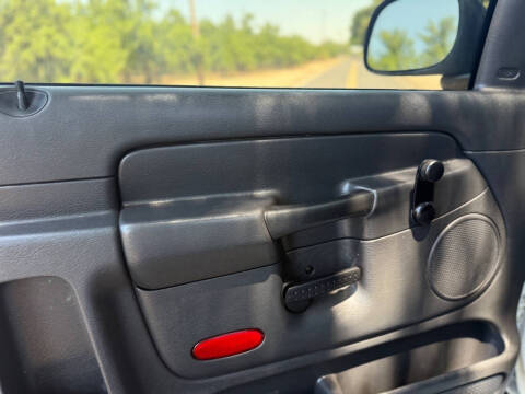 2005 Dodge Ram 2500 ST
