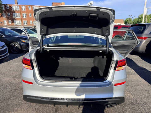 2020 Kia Optima LX