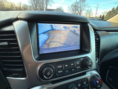 2017 Chevrolet Suburban LT