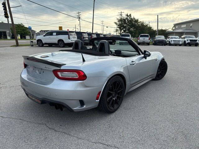 2019 FIAT 124 Spider Abarth