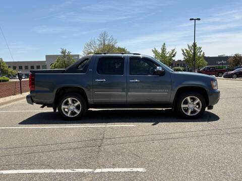 2011 Chevrolet Avalanche LT