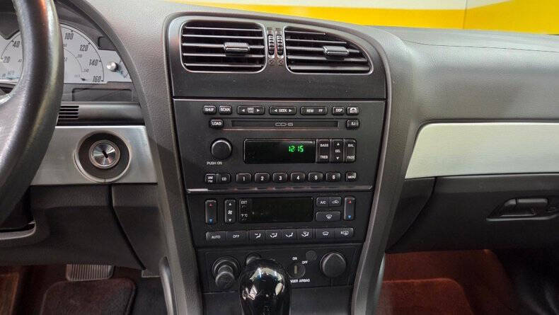 2002 Ford Thunderbird Deluxe