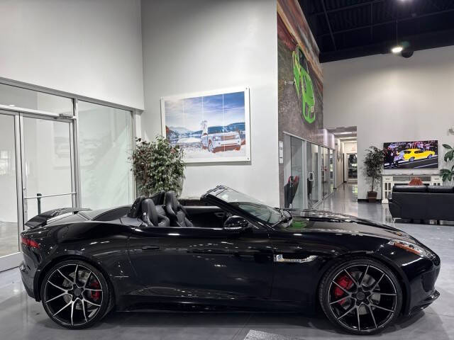 2014 Jaguar F-TYPE V8 S