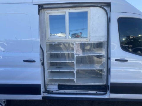 2022 Ford E-Transit 350