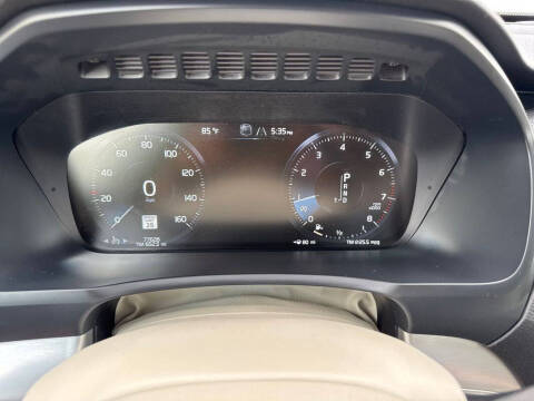 2016 Volvo XC90 T5 Momentum