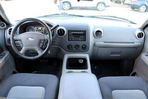 2005 Ford Expedition XLT