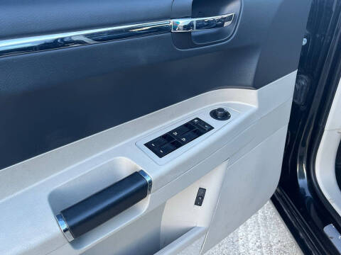 2006 Chrysler 300 SRT-8