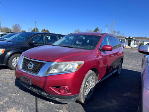 2014 Nissan Pathfinder for sale at Pine Auto Sales in Paw Paw MI