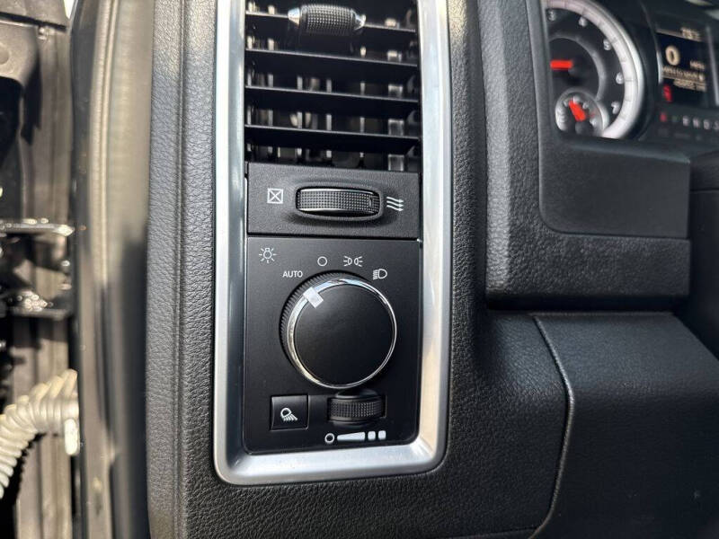 2024 RAM 1500 Classic Warlock