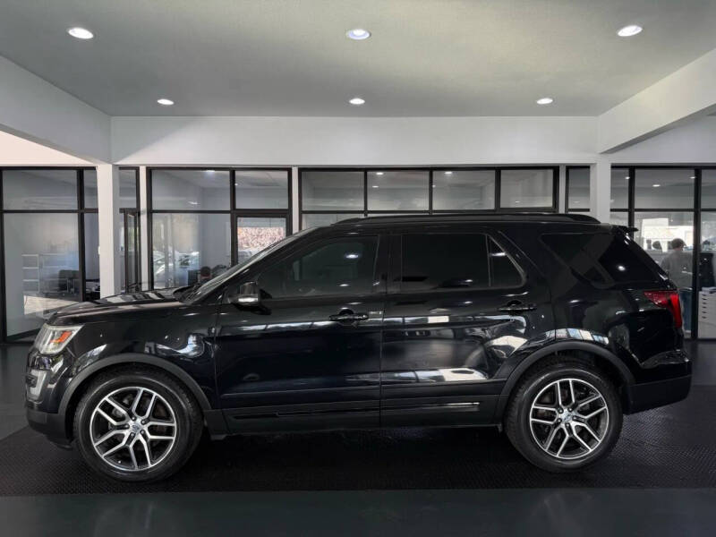 2016 Ford Explorer Sport