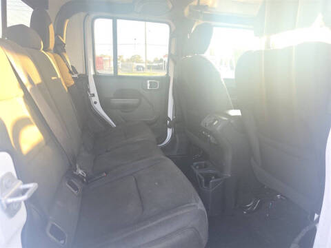 2021 Jeep Gladiator Sport