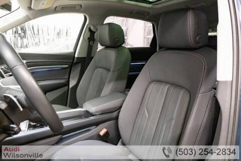 2024 Audi Q8 e-tron quattro Premium Plus